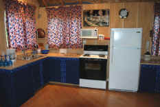 MPH.US Cabinhouse Kitchen